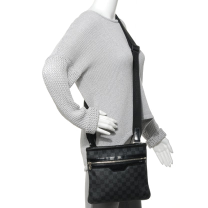 Louis Vuitton Damier Graphite Thomas 2 of 7