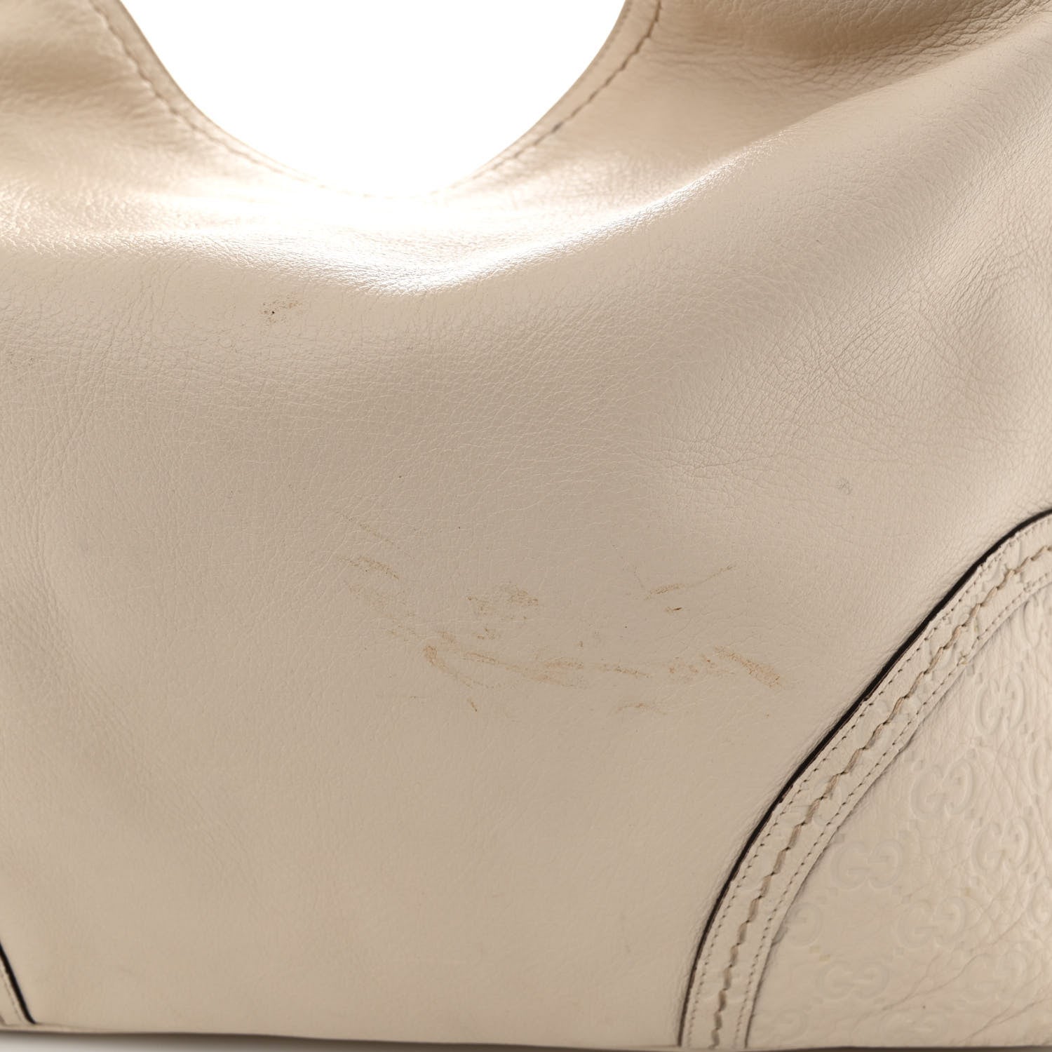 Gucci Calfskin Guccissima Trim Large Signoria Hobo Ivory 16 of 16