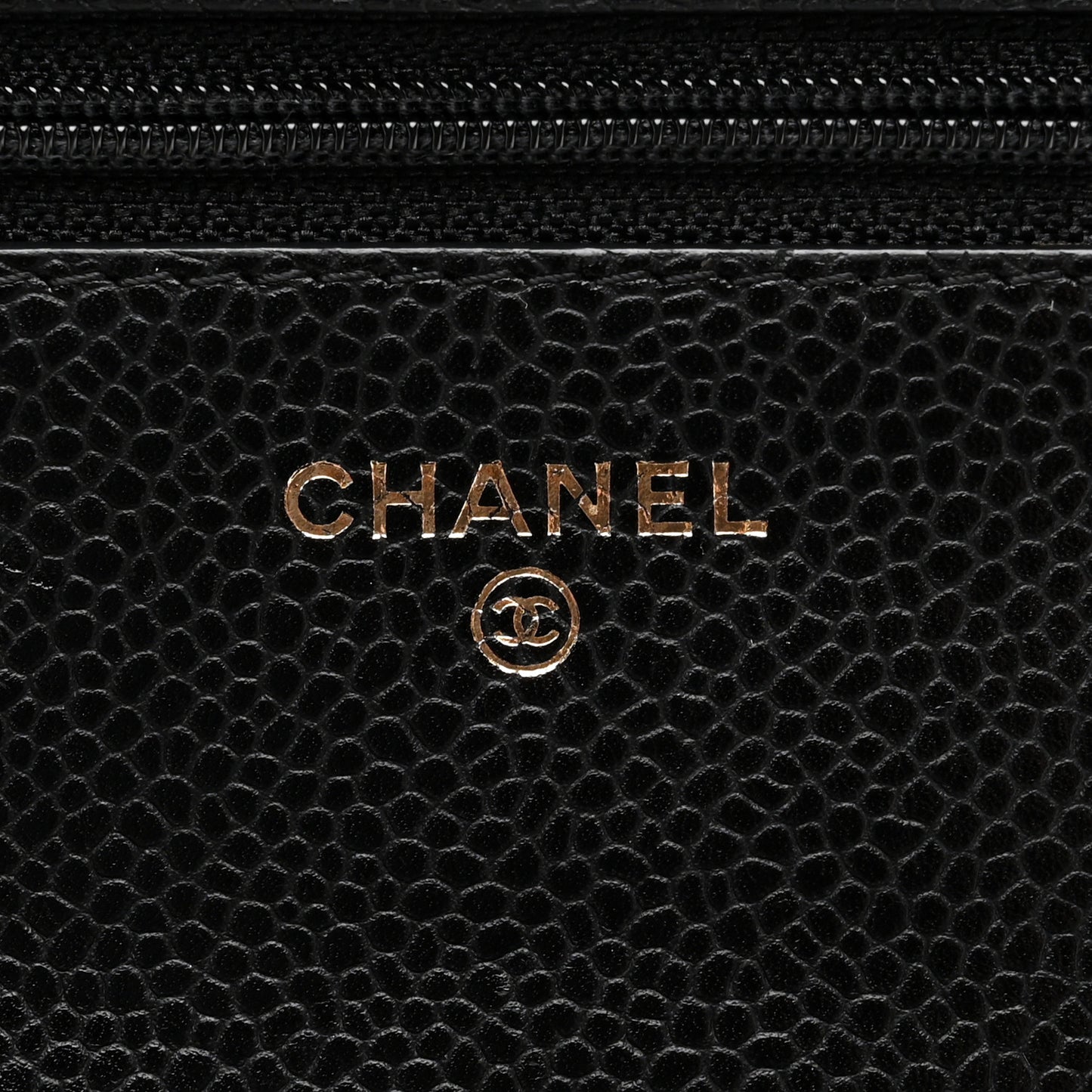 Caviar Quilted Wallet on Chain WOC Black