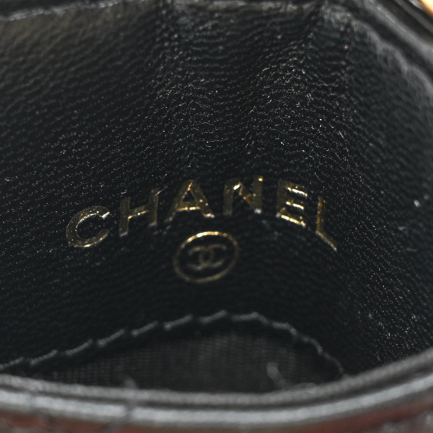 Goatskin Quilted Chanel 19 Card Holder On Chain Black