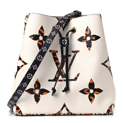 Louis Vuitton Monogram Giant Jungle NéoNoé Ivory 1 of 4