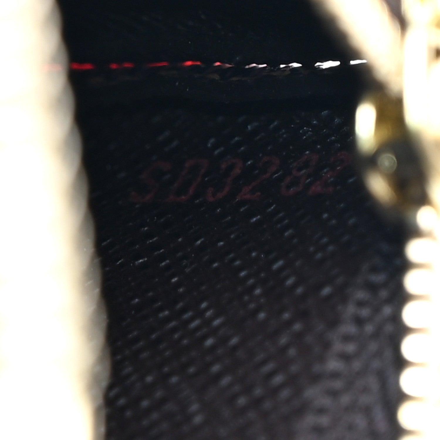 Louis Vuitton Damier Ebene Key Pouch 7 of 8
