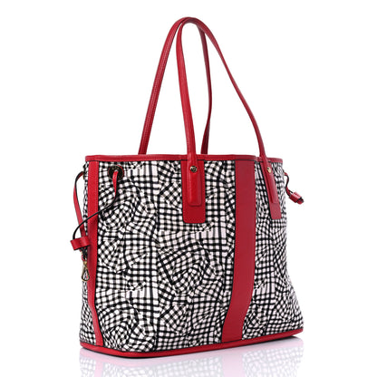 MCM Visetos Medium Liz Reversible Shopper Tote Ruby Red 10 of 17