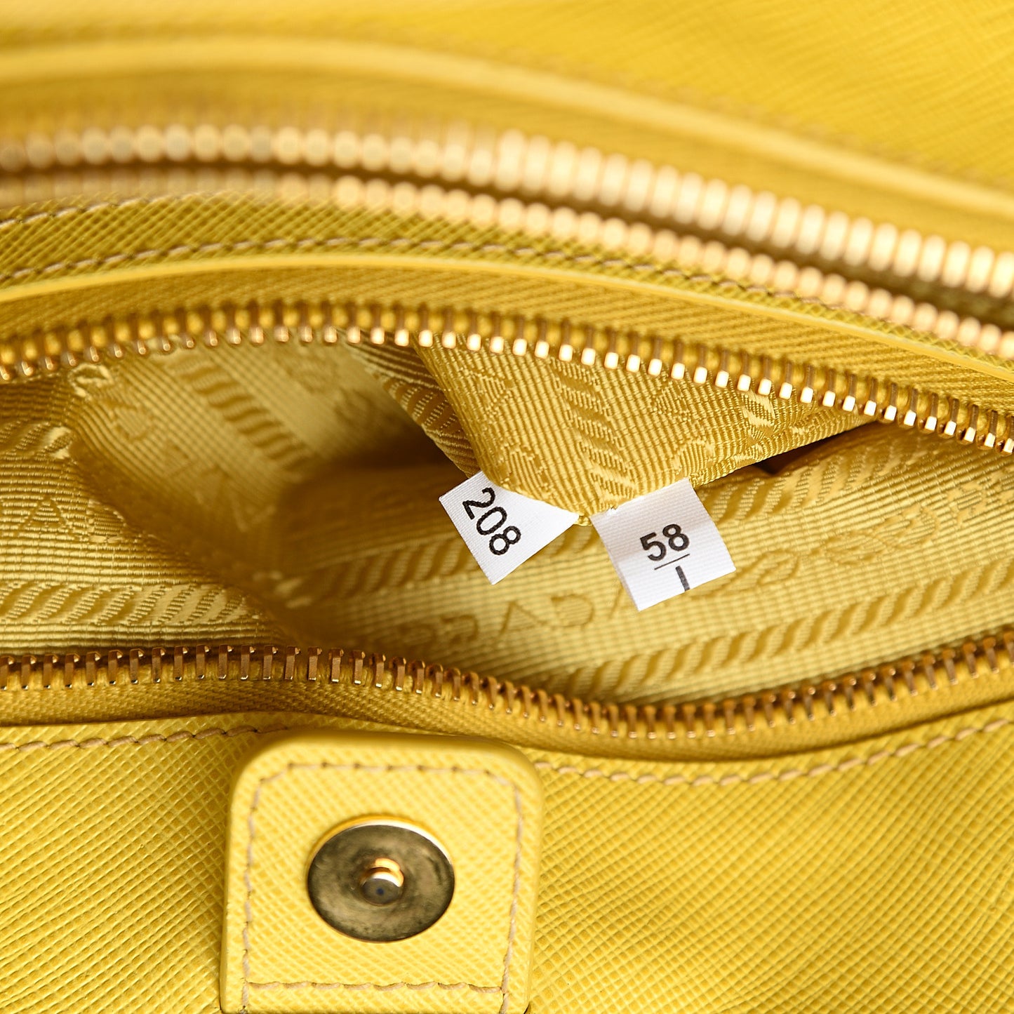 Saffiano Lux Medium Tote Girasole