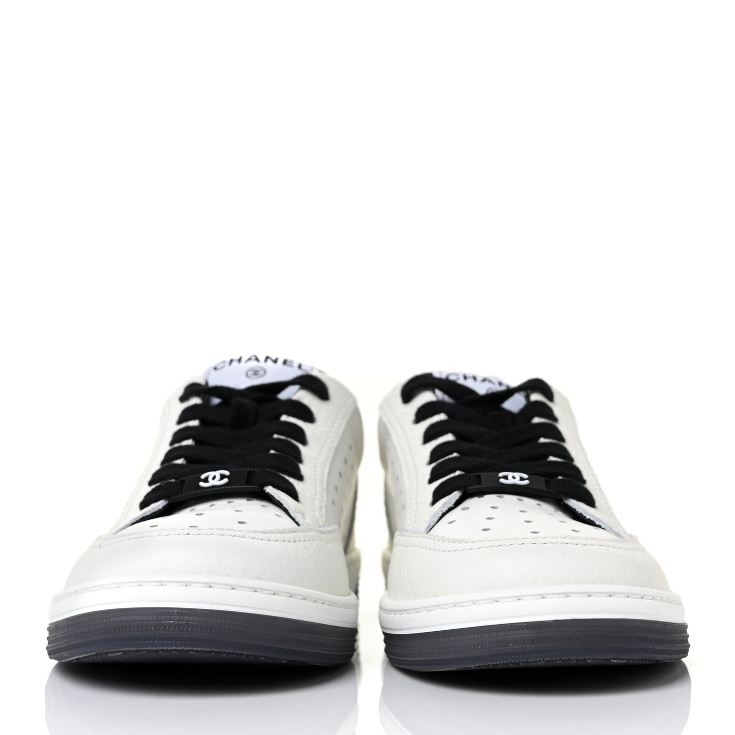 Grained Calfskin Fabric Womens Logo Sneakers 36 White Black