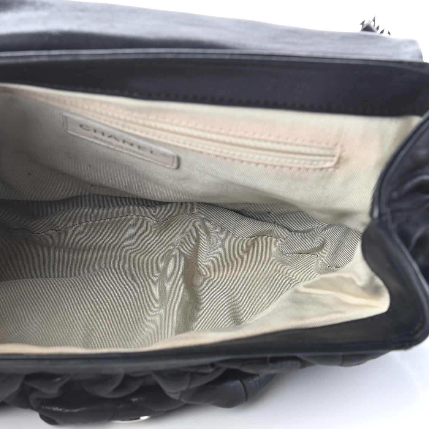 Washed Lambskin Quilted Medium Chain Around Messenger Black