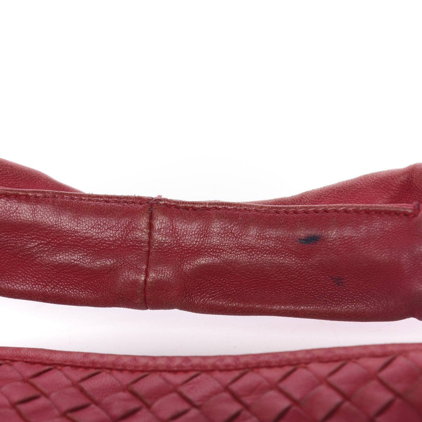 Nappa Intrecciato Medium Veneta Hobo Fuchsia
