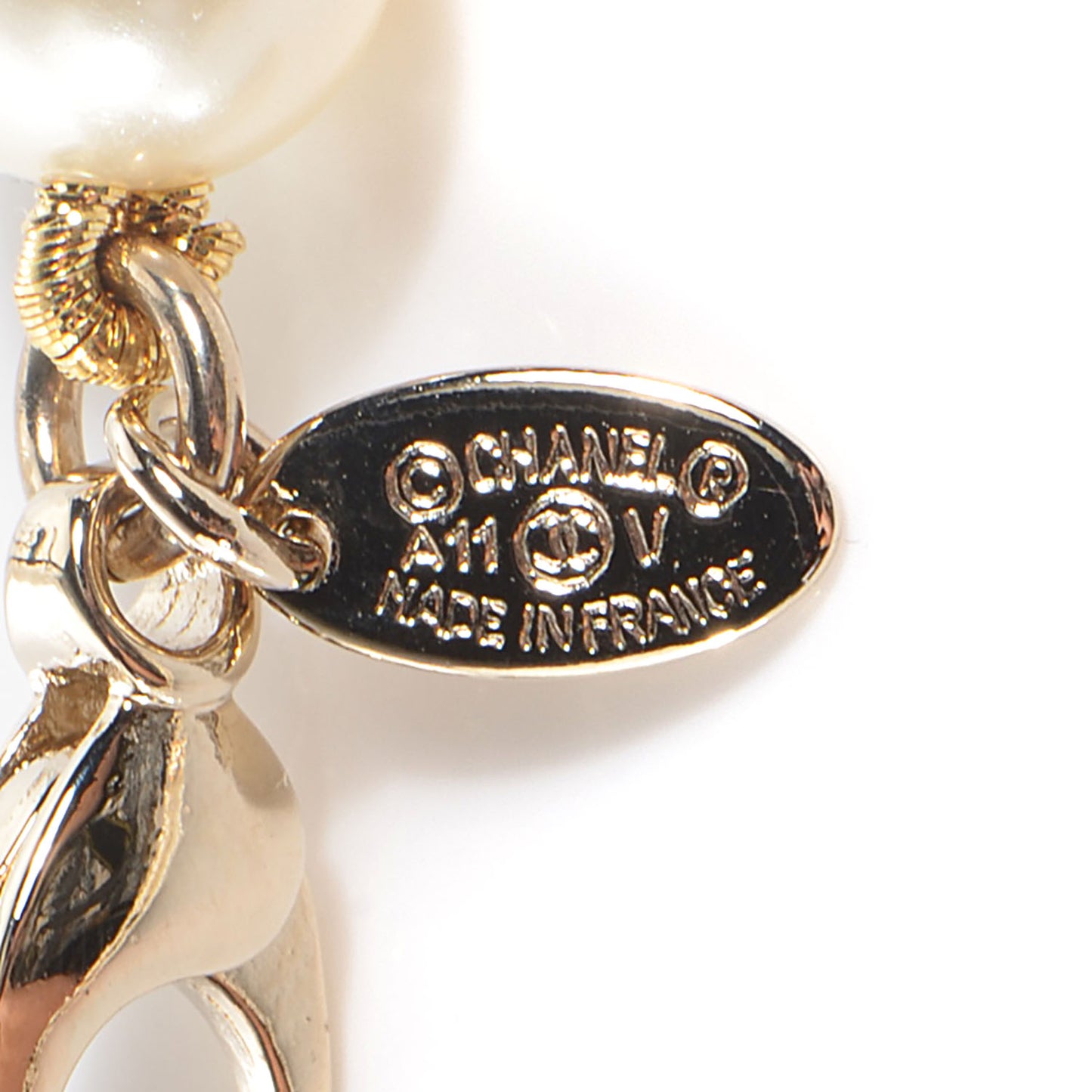 Graduated Pearl CC Long Necklace Gold