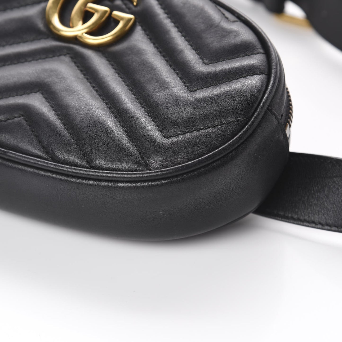 Calfskin Matelasse GG Marmont Belt Bag 85 34 Black