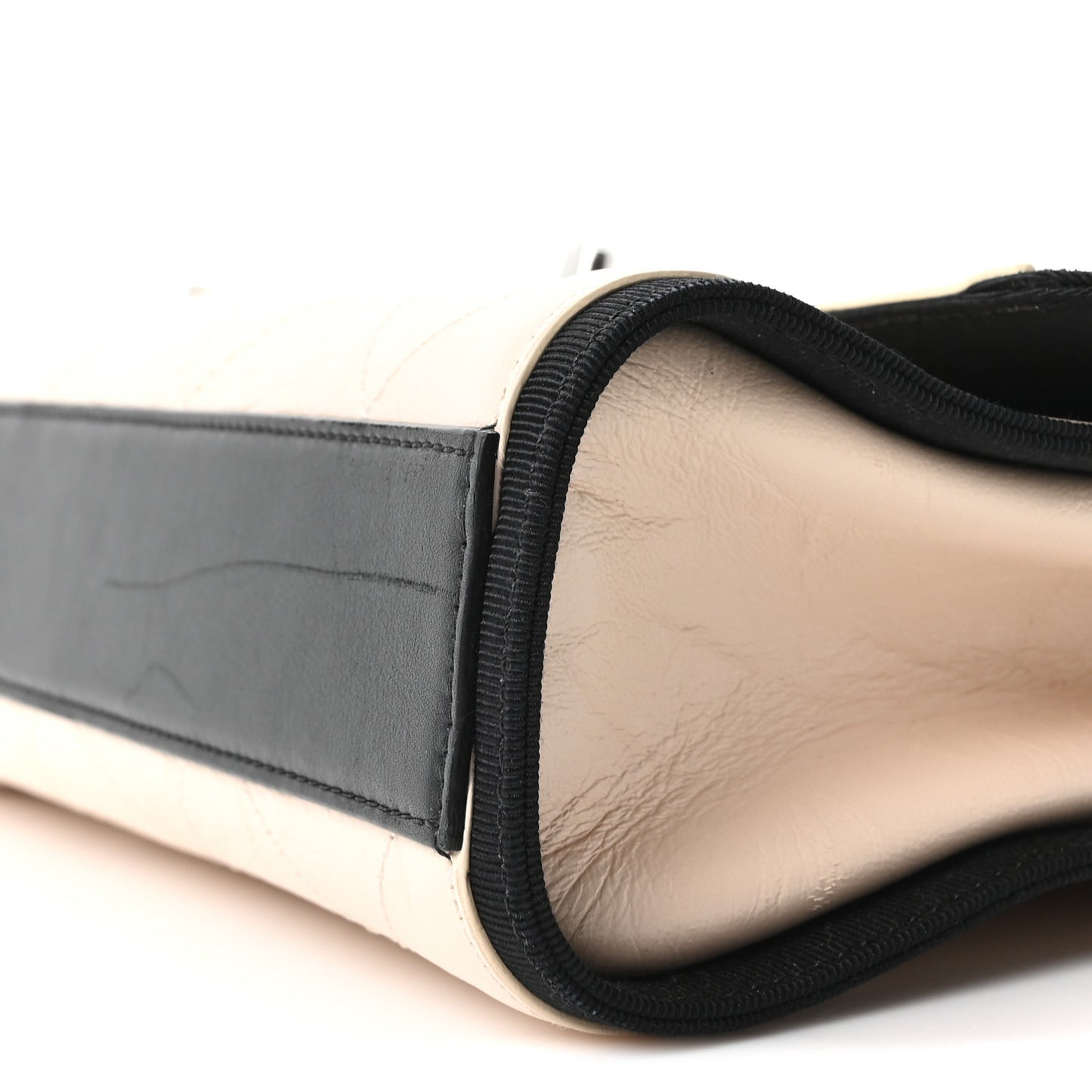Aged Calfskin Grosgrain Quilted Chain CC Flap Ivory Black