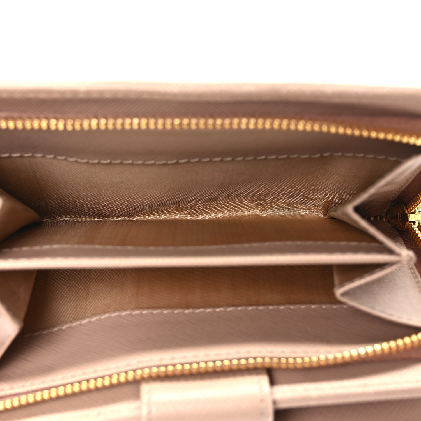 Saffiano Metal Compact Zip Around Wallet Cammeo