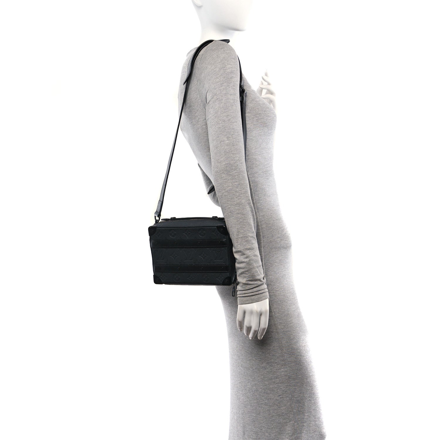 Louis Vuitton Taurillon Monogram Soft Trunk Black 2 of 9