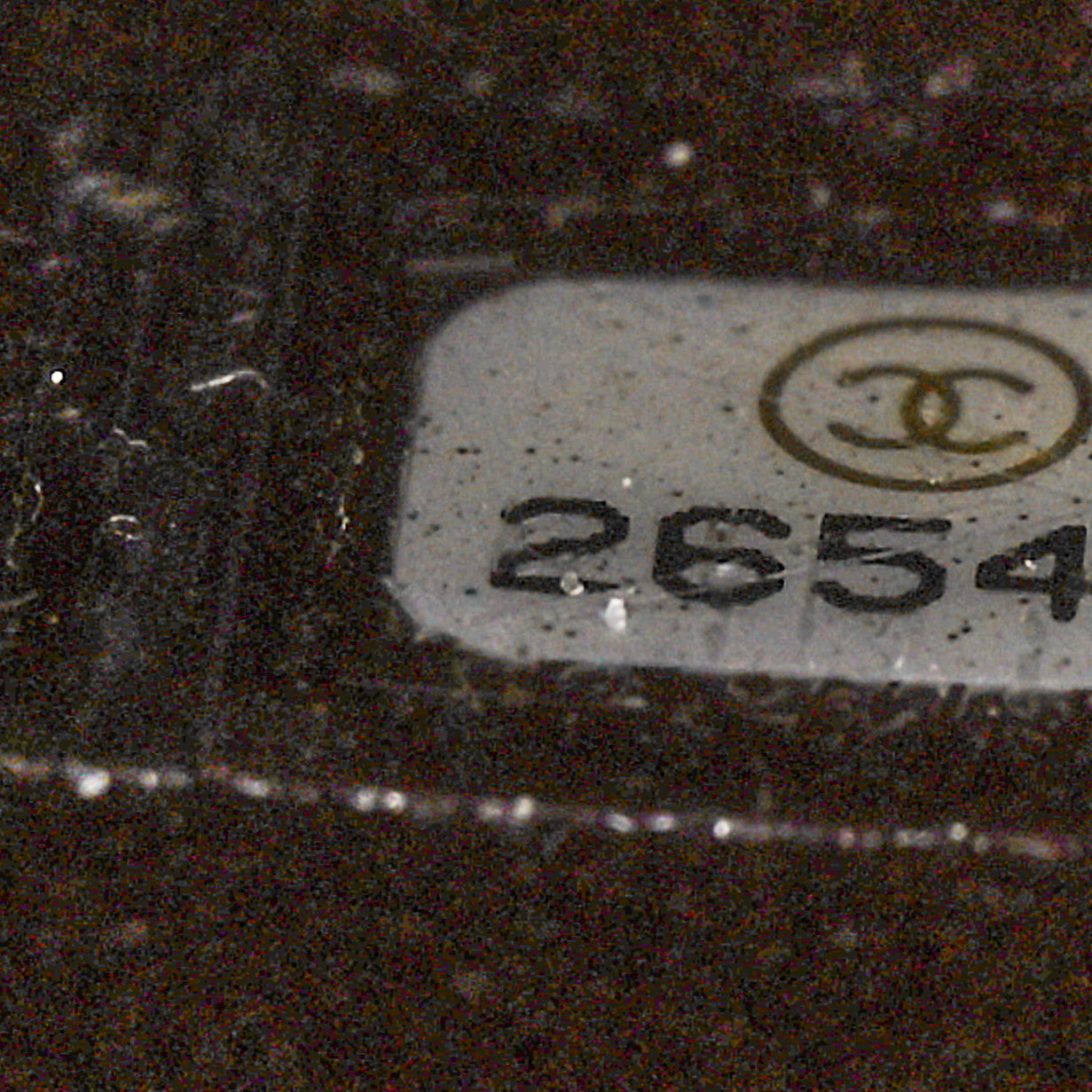 Chanel Iridescent Caviar Quilted Medium CC Filigree Vanity Case Burgundy 6 of 9