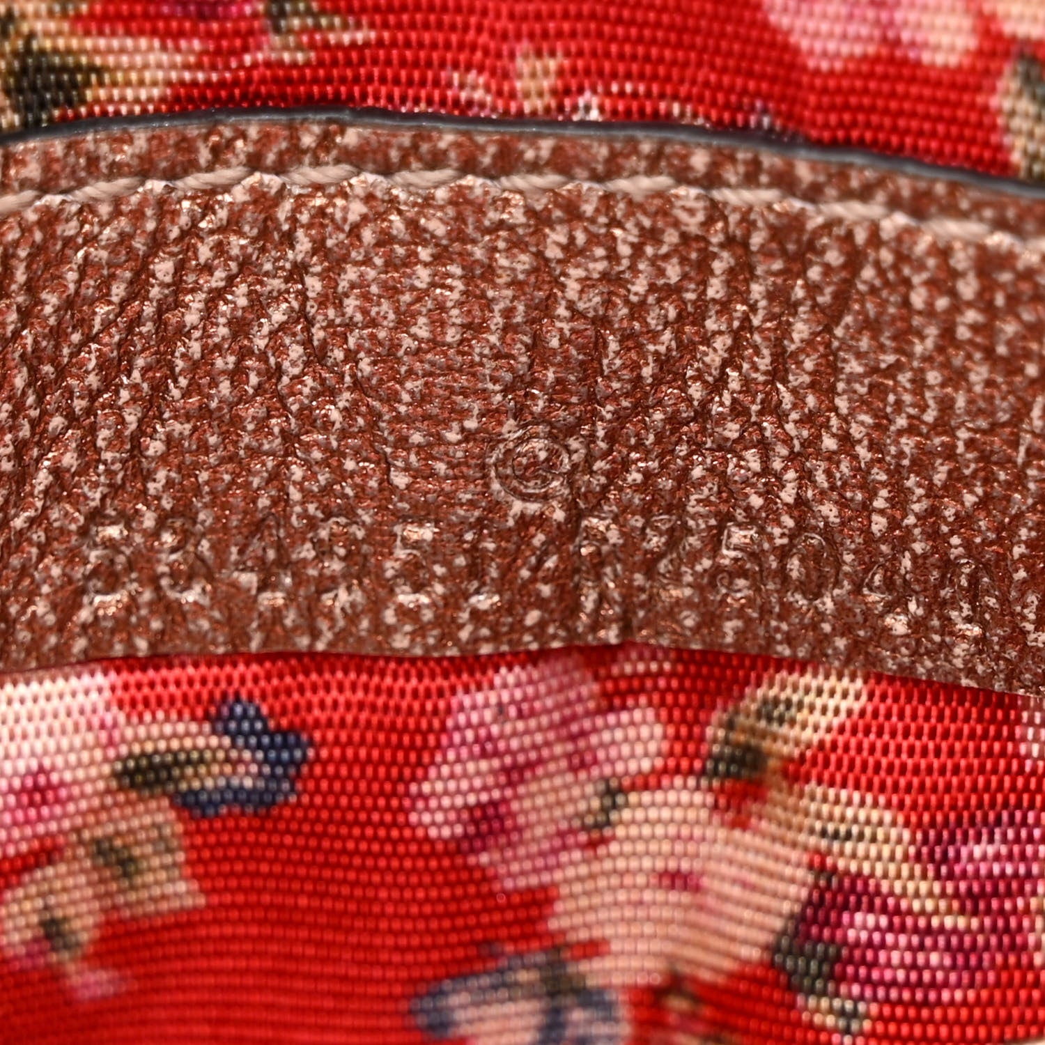 Gucci Laminated Nappa Trapuntata Mini Zumi Dome Shoulder Bag Rosa Lago Rame 7 of 11