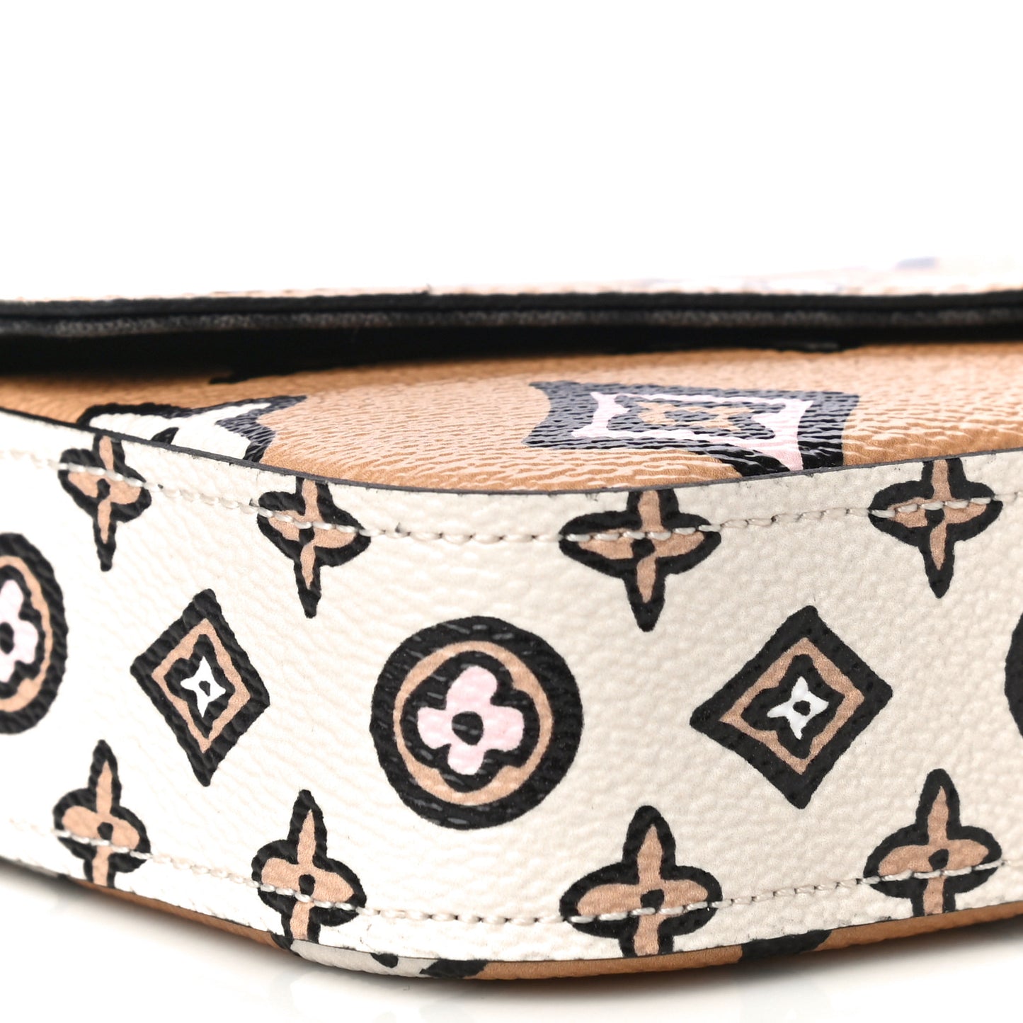 Monogram Wild At Heart Felicie Strap & Go Arizona Creme