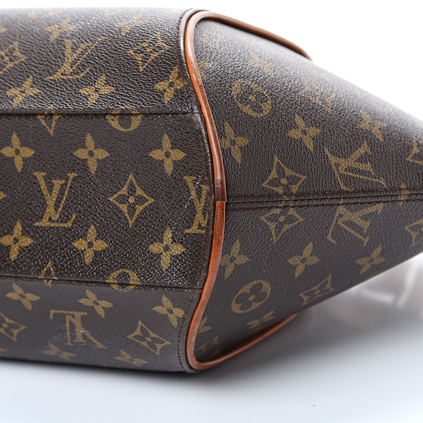 Monogram Ellipse MM