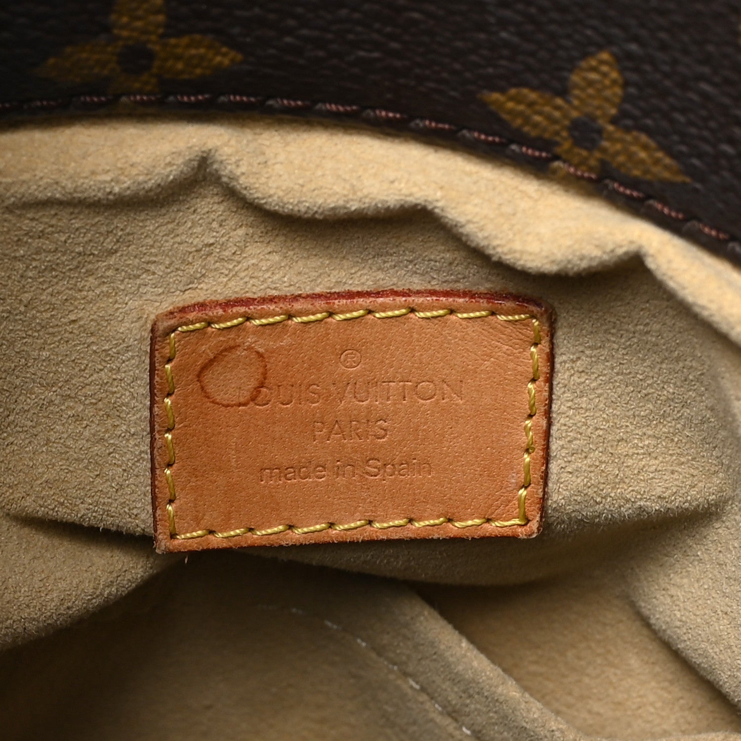 Louis Vuitton Monogram Artsy MM 6 of 10