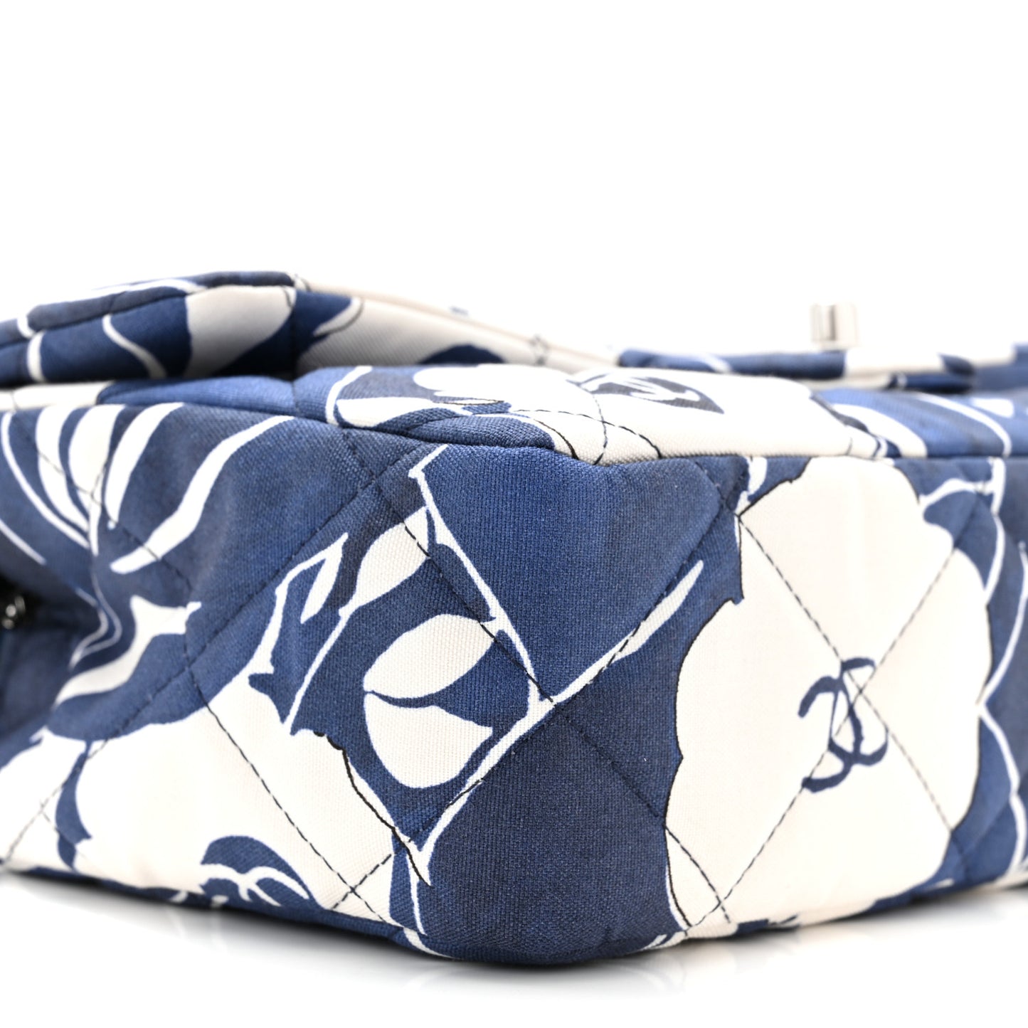 Floral Printed Silk CC Medium Single Flap Navy Blue White