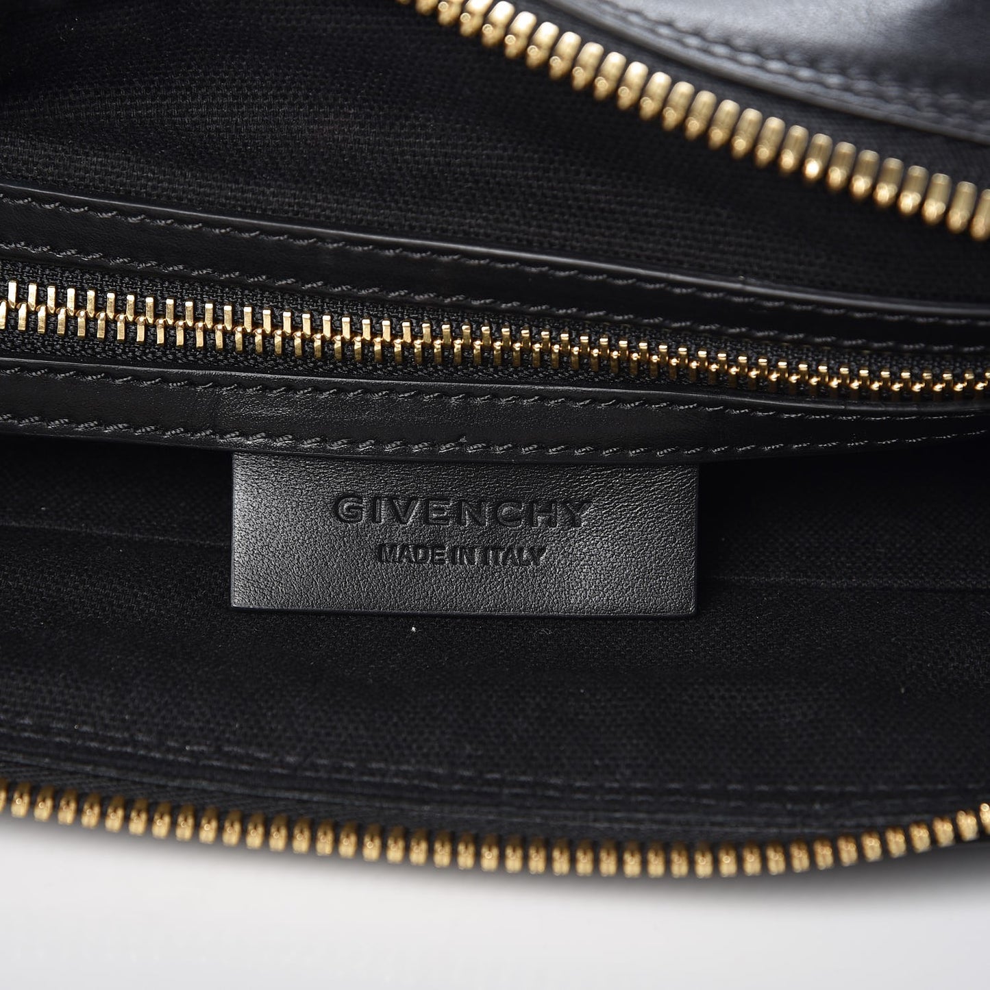 Calfskin Small Sway Black