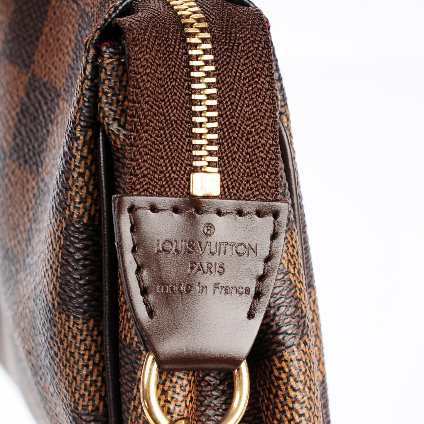 Damier Ebene Eva Clutch