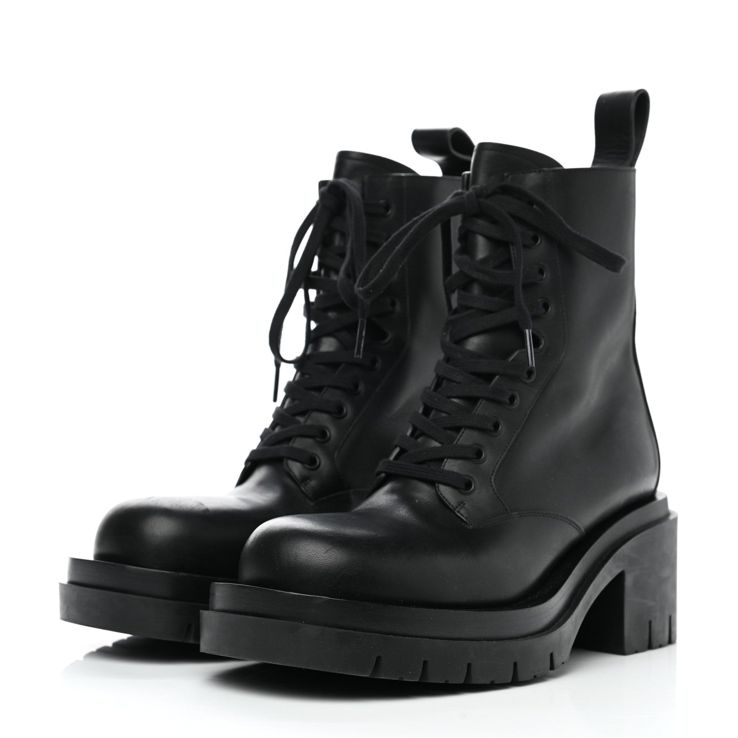 Bottega Veneta Calfskin The Lug Lace Up Ankle Boots 38.5 Black 3 of 10