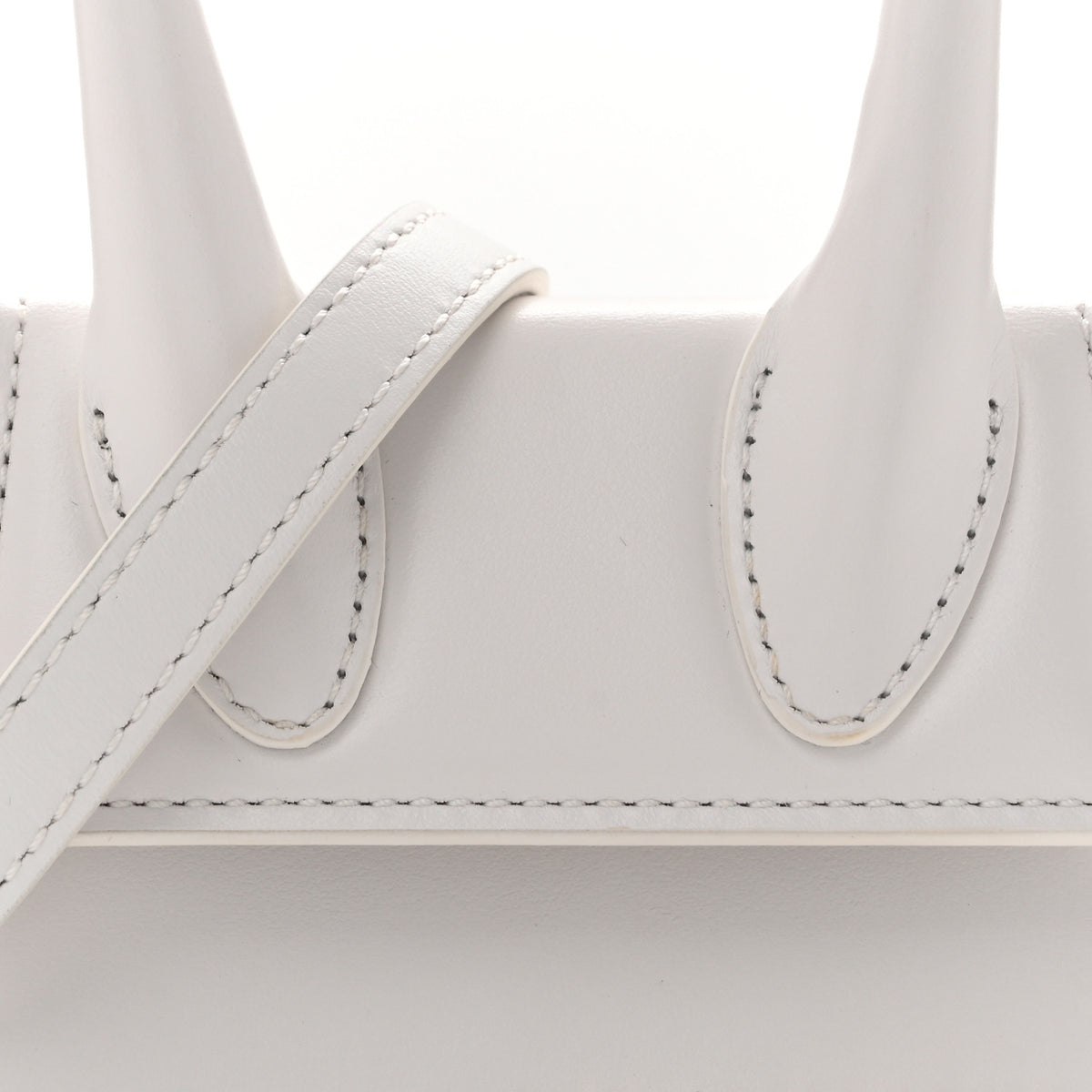Jacquemus Smooth Calfskin Le Chiquito White 12 of 25