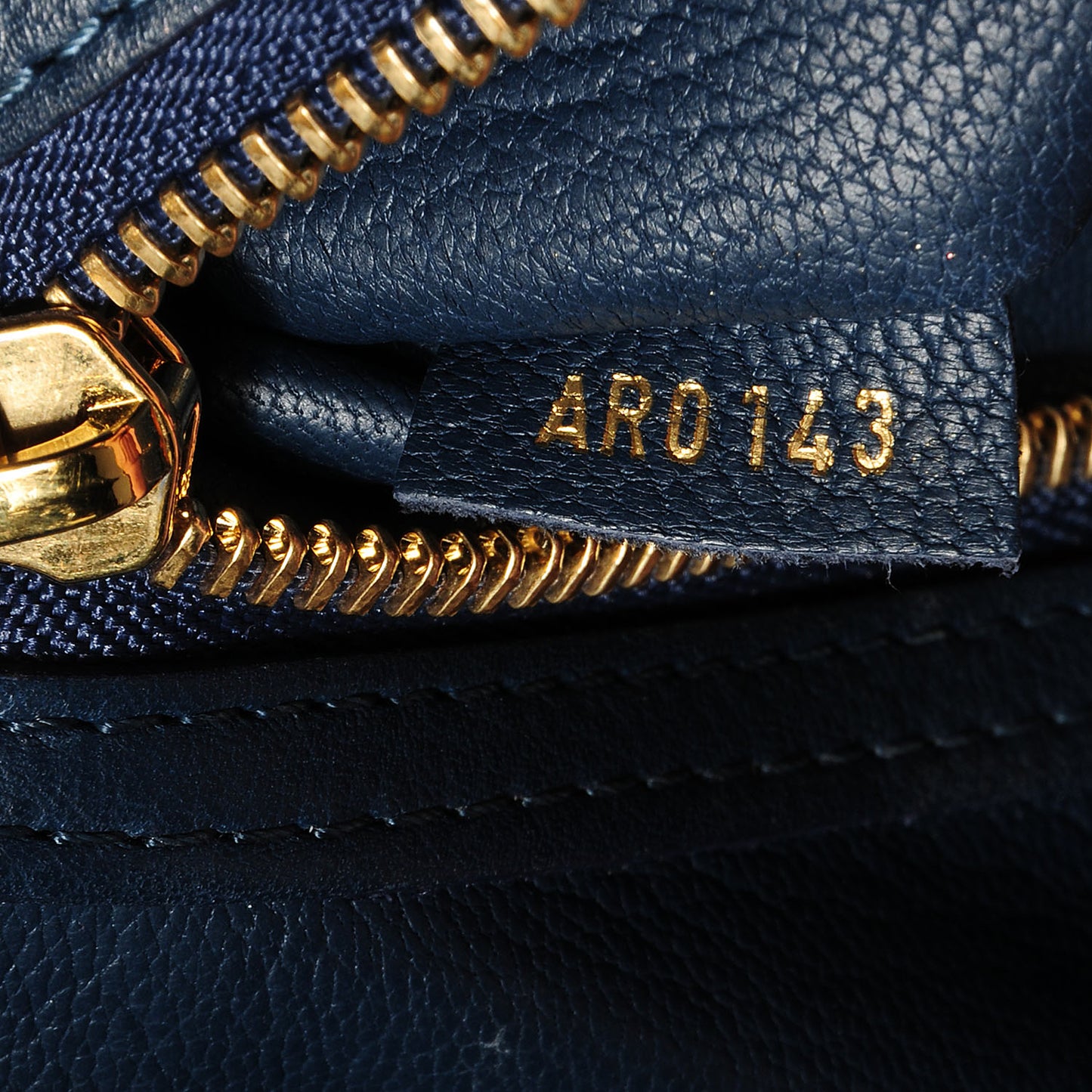 Ostrich Python Majestueux Tote MM Blue