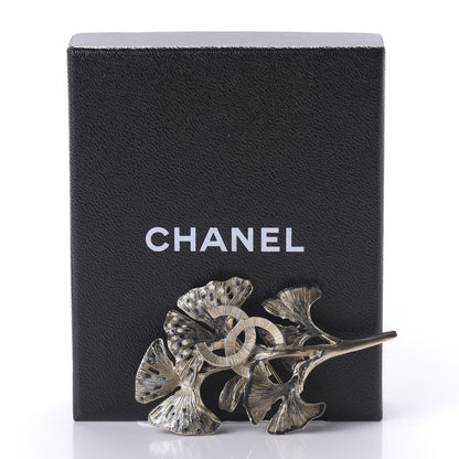 Chanel Flower CC Brooch Gold 5 of 5