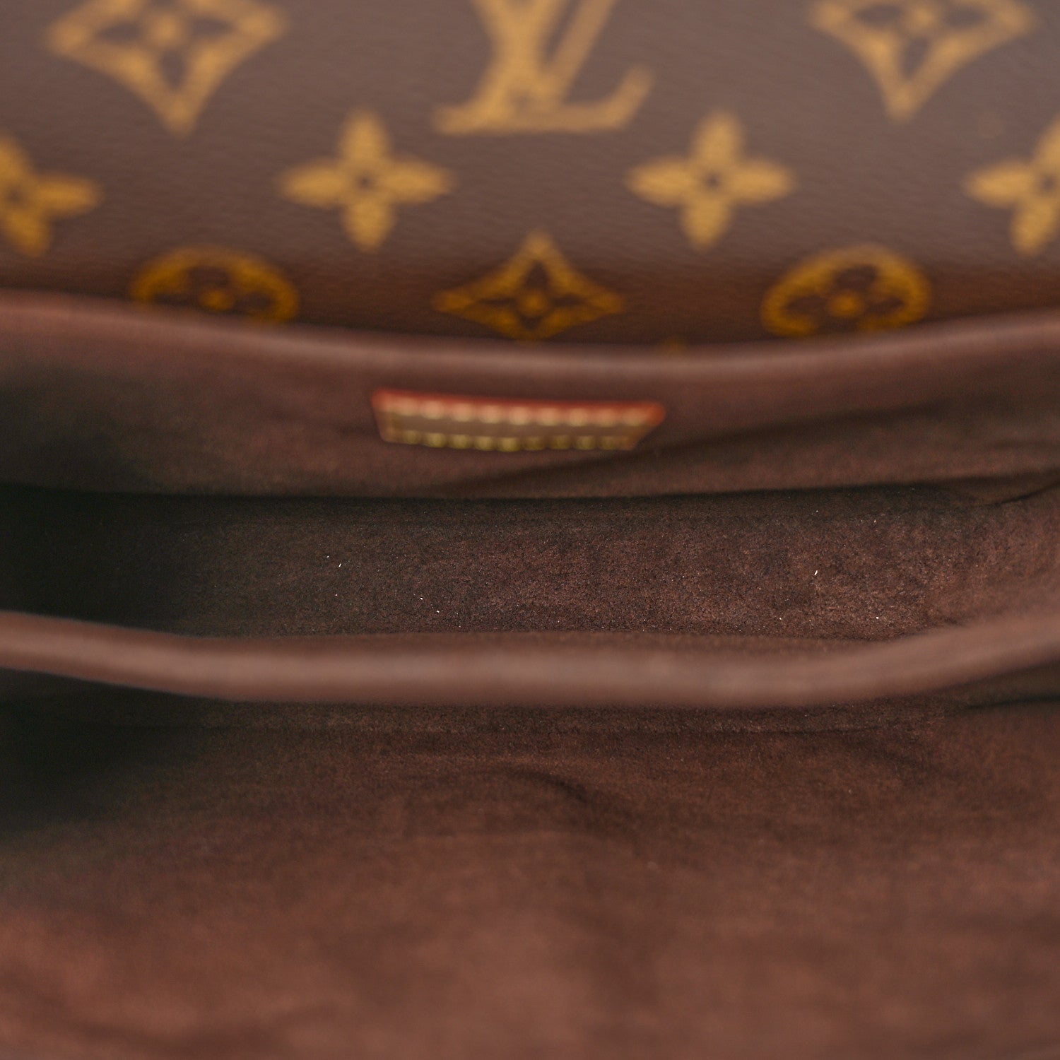 Louis Vuitton Monogram Pochette Metis 5 of 14