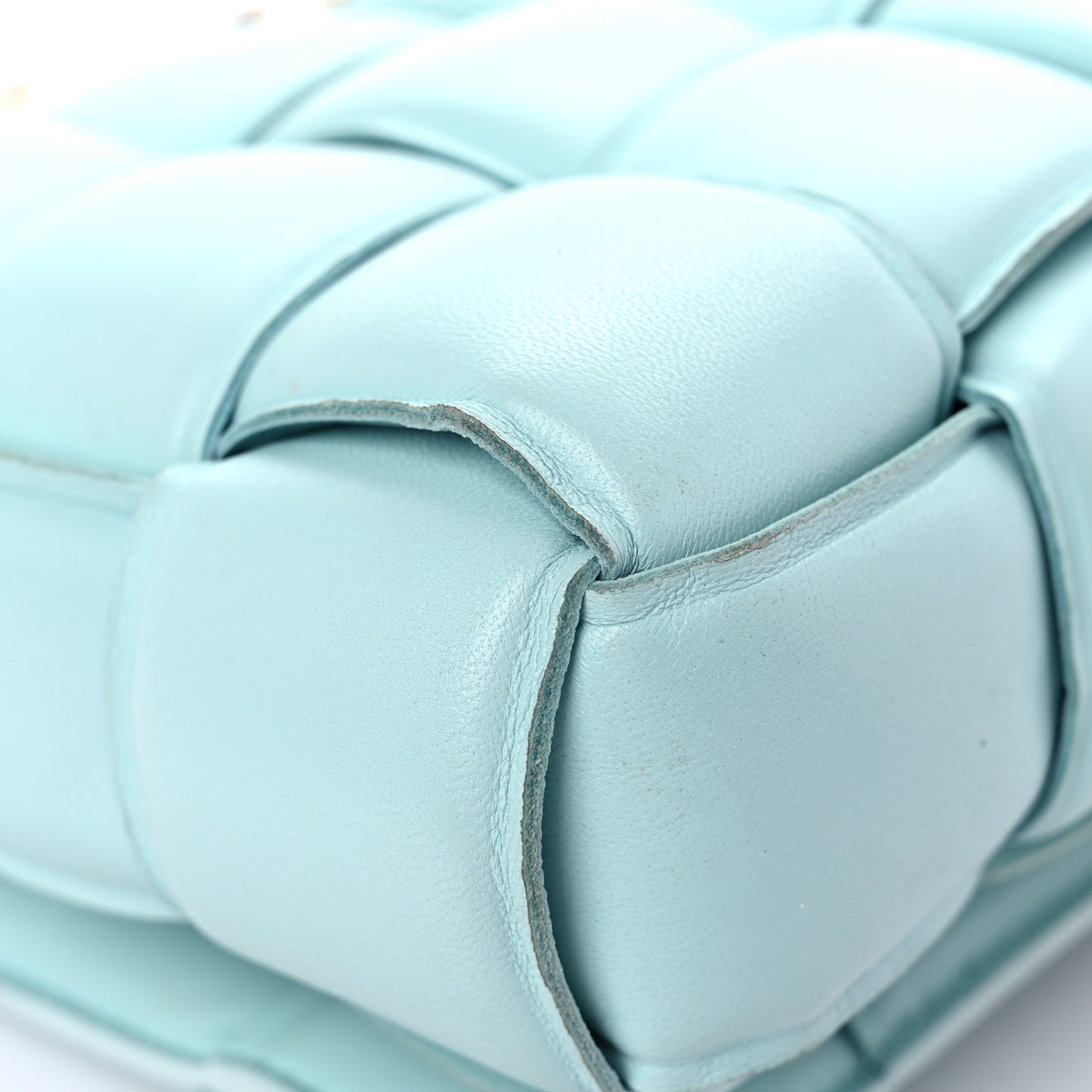 Lambskin Maxi Intreccio Padded Chain Cassette Crossbody Bag Spearmint