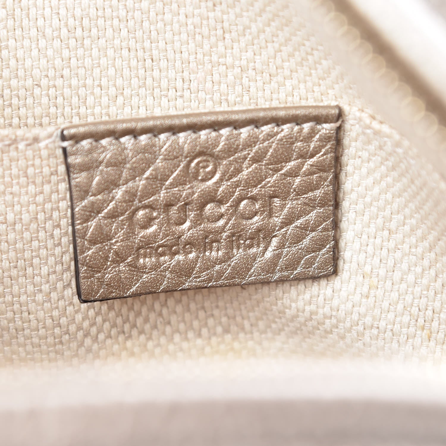Gucci Metallic Pebbled Calfskin Mini Soho Chain Bag Golden Beige 6 of 9
