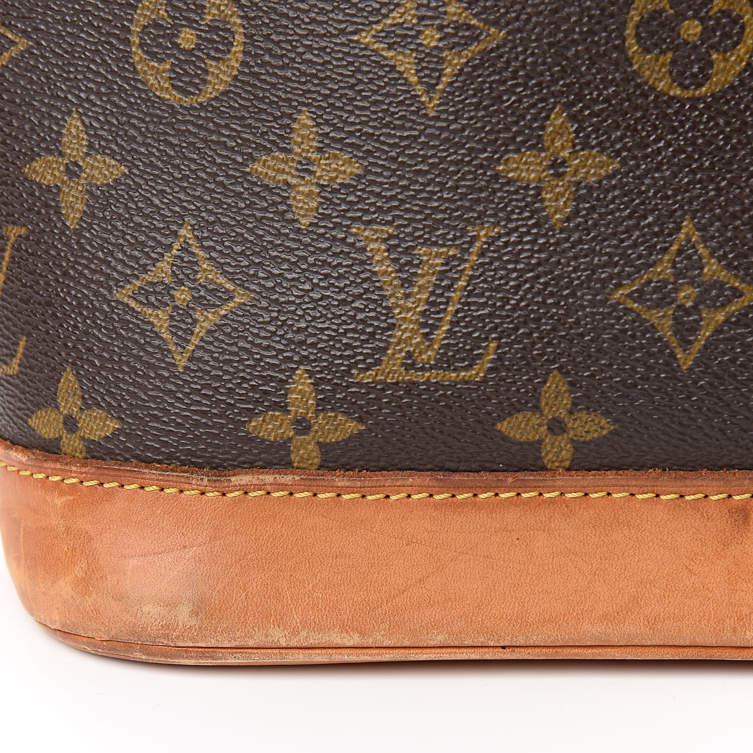 Louis Vuitton Monogram Alma PM 15 of 16