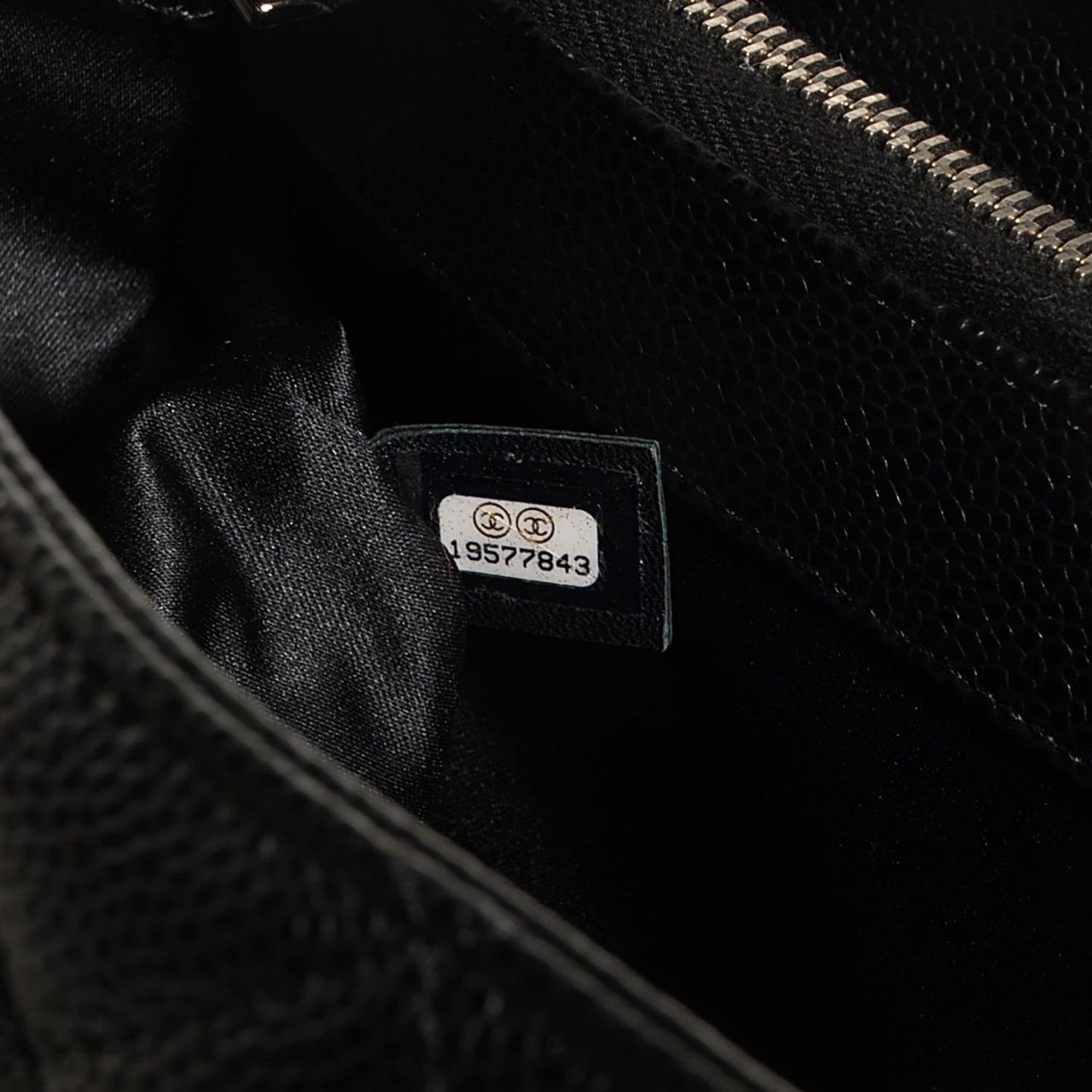 Caviar Quilted Grand Shopping Tote GST Black
