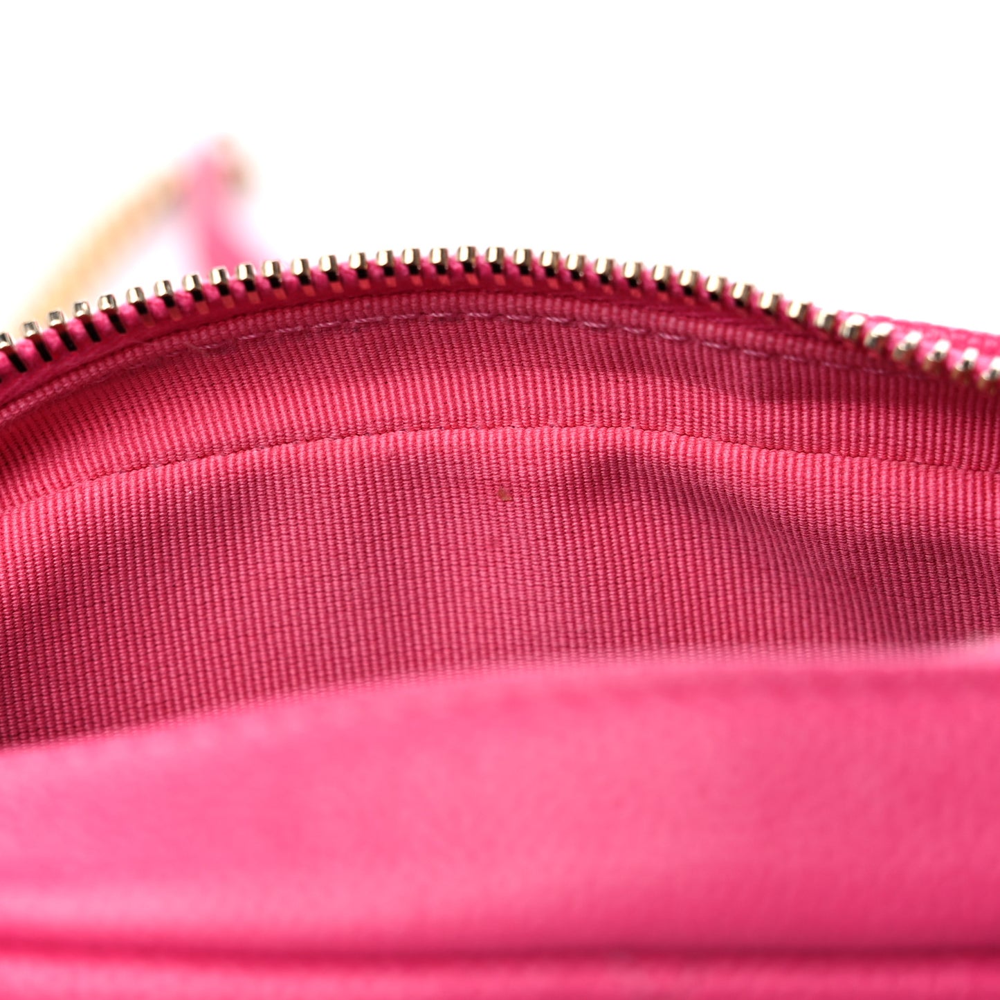 Shiny Caviar Quilted Chain Melody Camera Bag Fuchsia