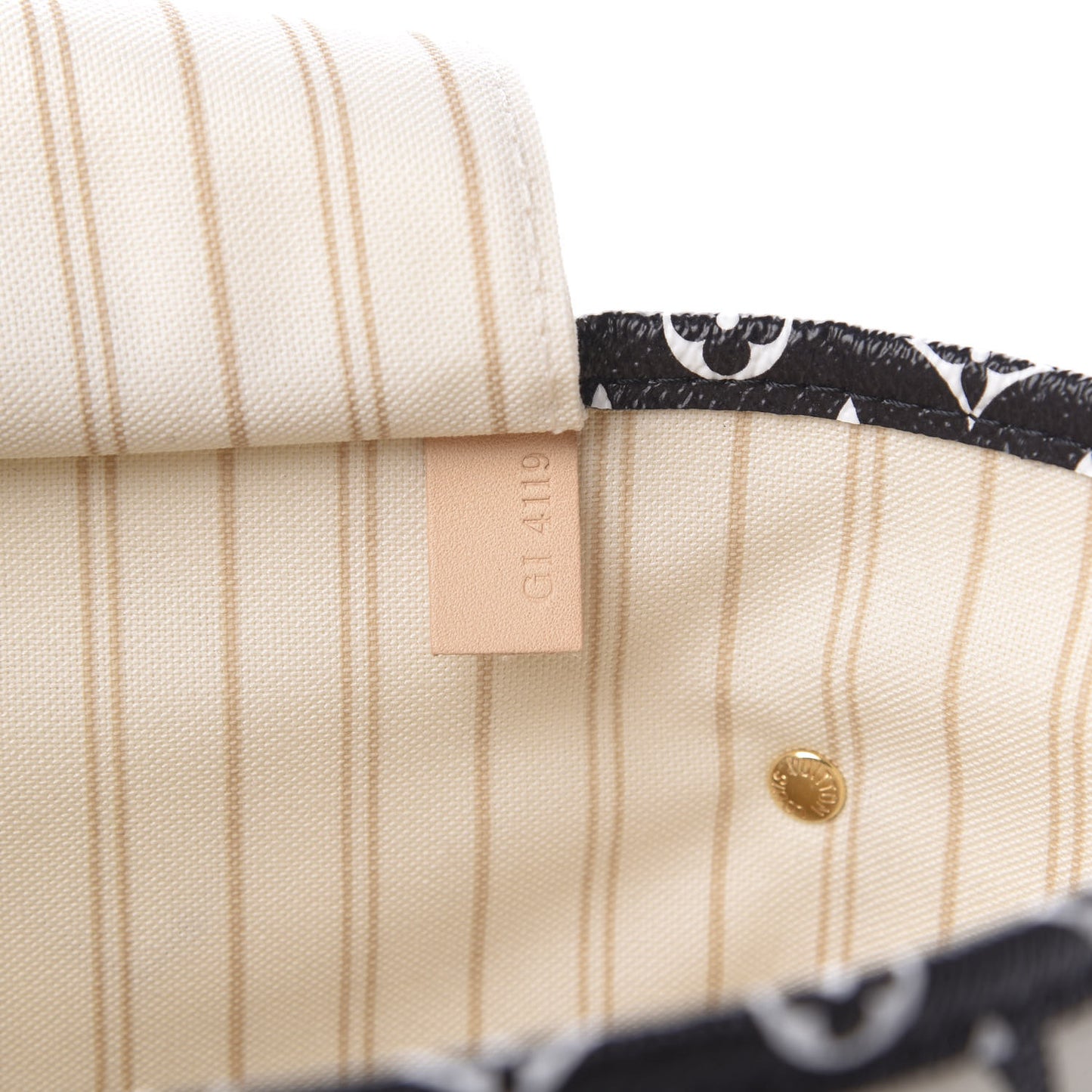 Monogram Giant Jungle Neverfull MM Ivory