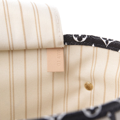 Louis Vuitton Monogram Giant Jungle Neverfull MM Ivory 8 of 11