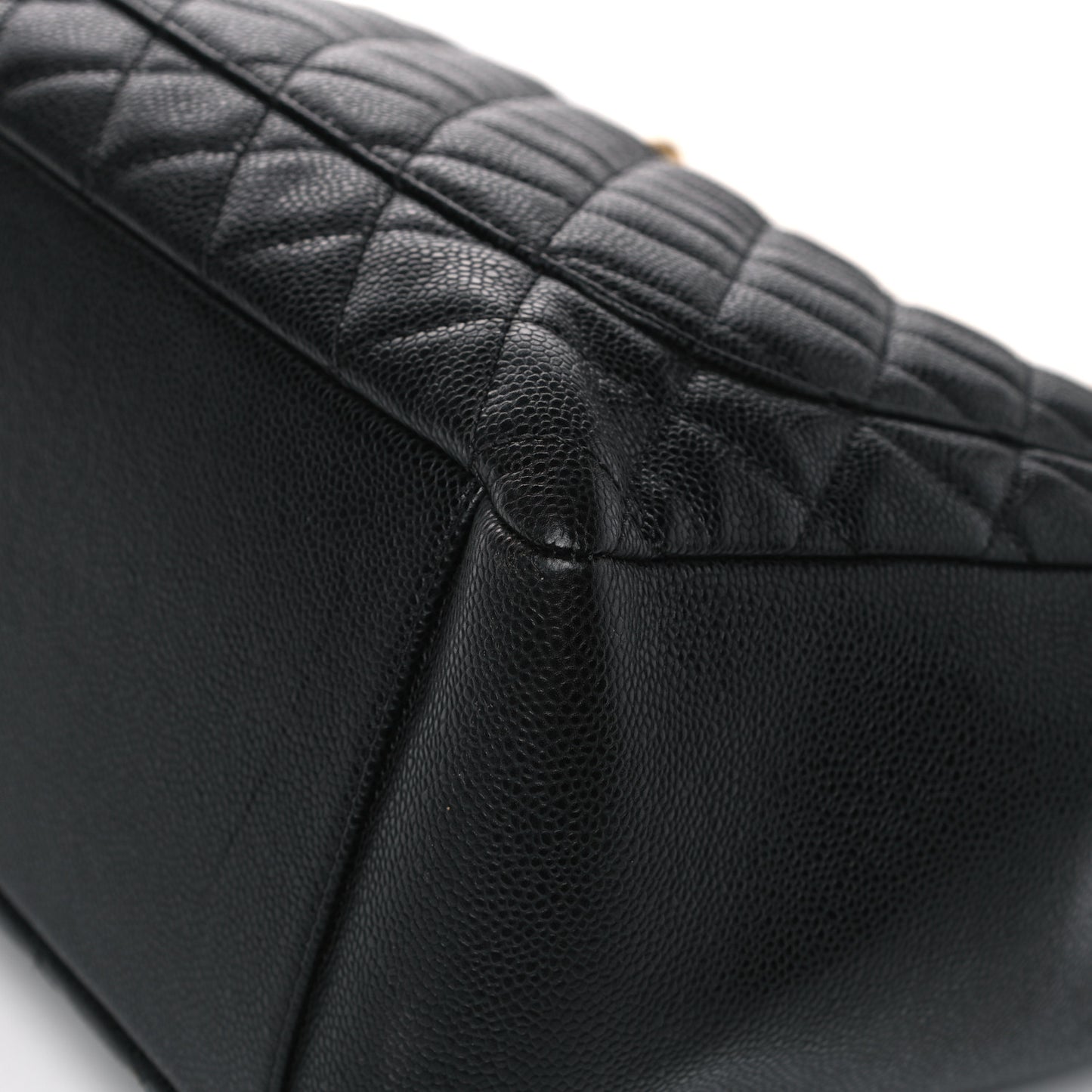 Caviar Quilted Grand Shopping Tote GST Black