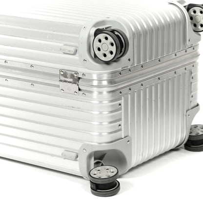 Rimowa Aluminum Essential Trunk Plus Silver 7 of 12