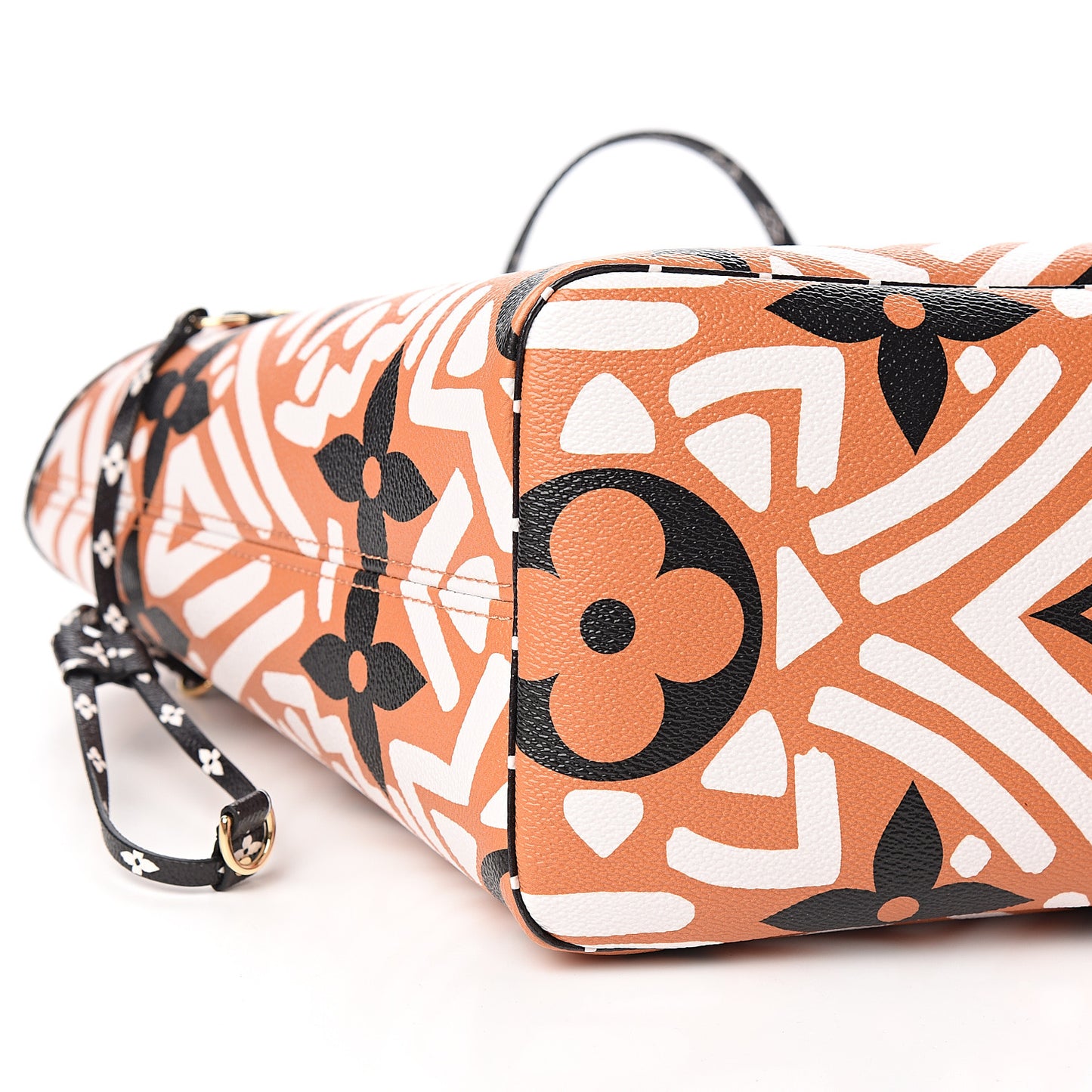 Monogram Giant Crafty Neverfull MM Creme Caramel