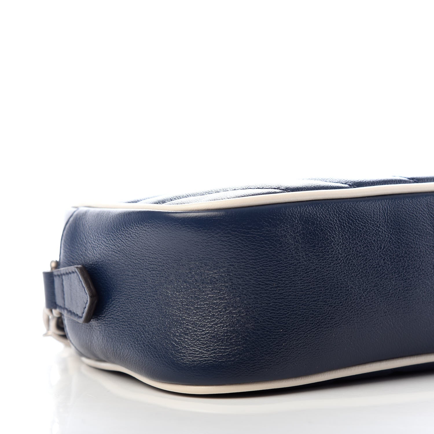 Gucci Vintage Effect Calfskin Matelasse Diagonal Small Torchon GG Marmont Chain Shoulder Bag Blue Agata Mystic White 8 of 10