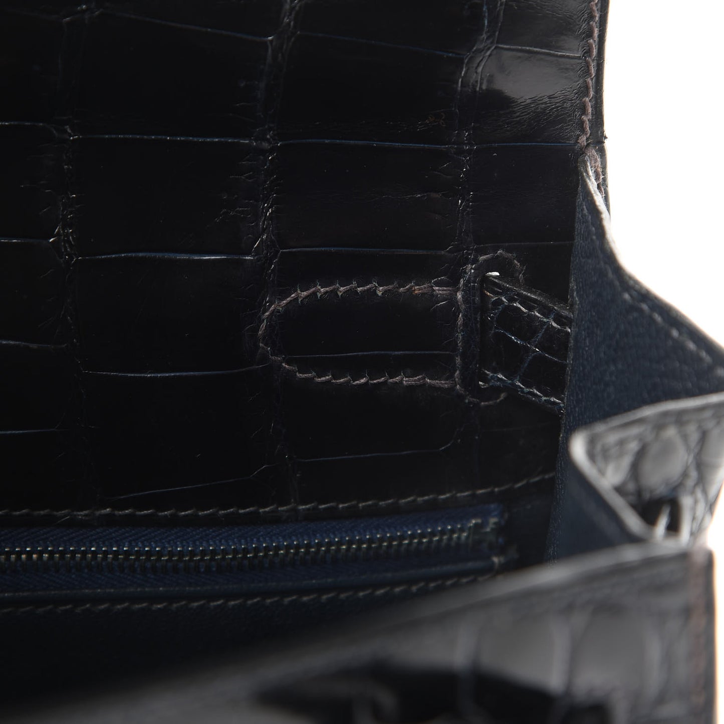 Shiny Niloticus Crocodile Kelly Sellier 28 Bleu Marine