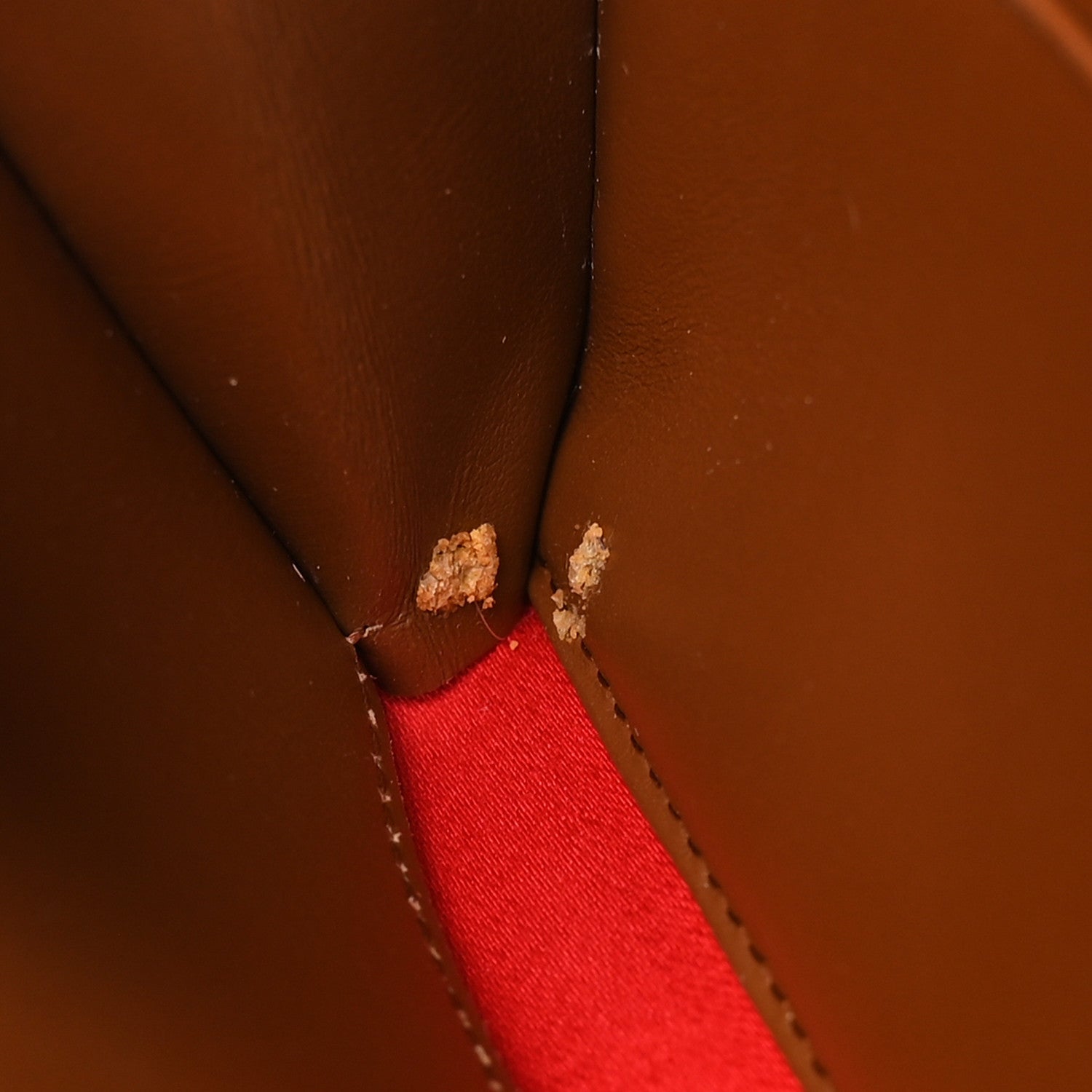 Christian Louboutin Calfskin Crocodile Embossed Loubinthesky Panettone Zip Around Wallet Biscotto Gold 8 of 8