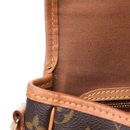 Louis Vuitton Monogram Sologne 16 of 17