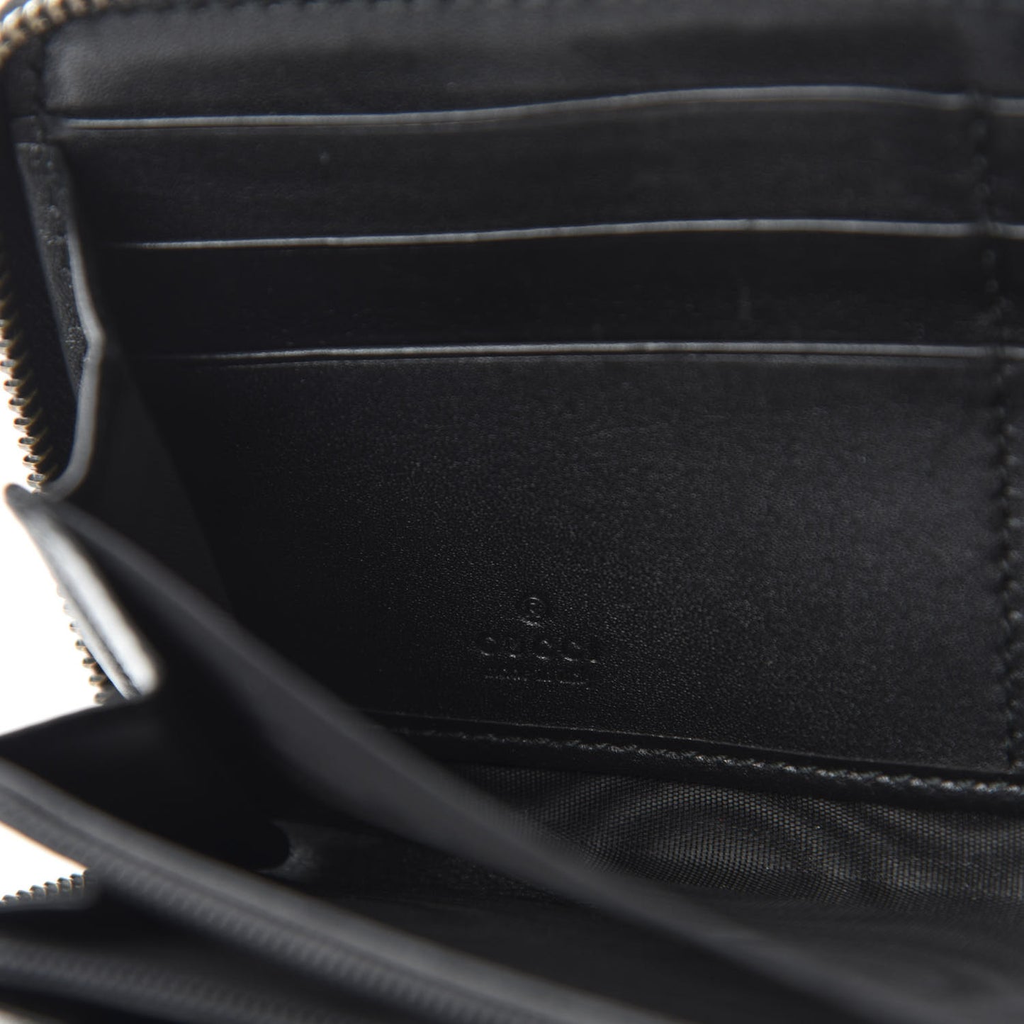 Calfskin Matelasse GG Marmont Zip Around Wallet Black