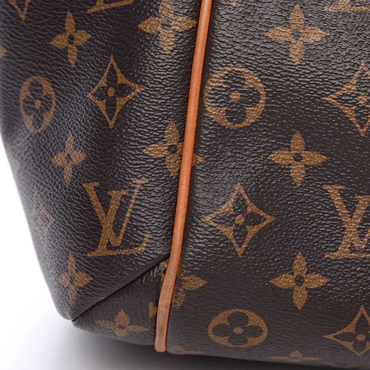 Monogram Totally PM