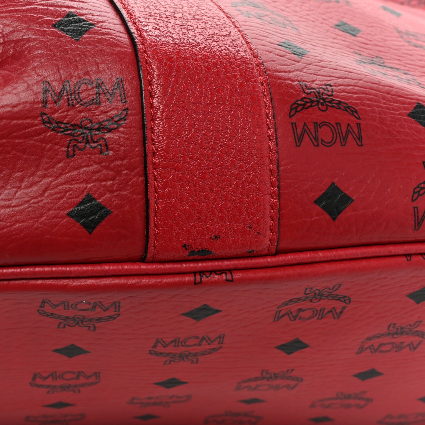 Visetos Medium Liz Reversible Shopper Tote Ruby Red