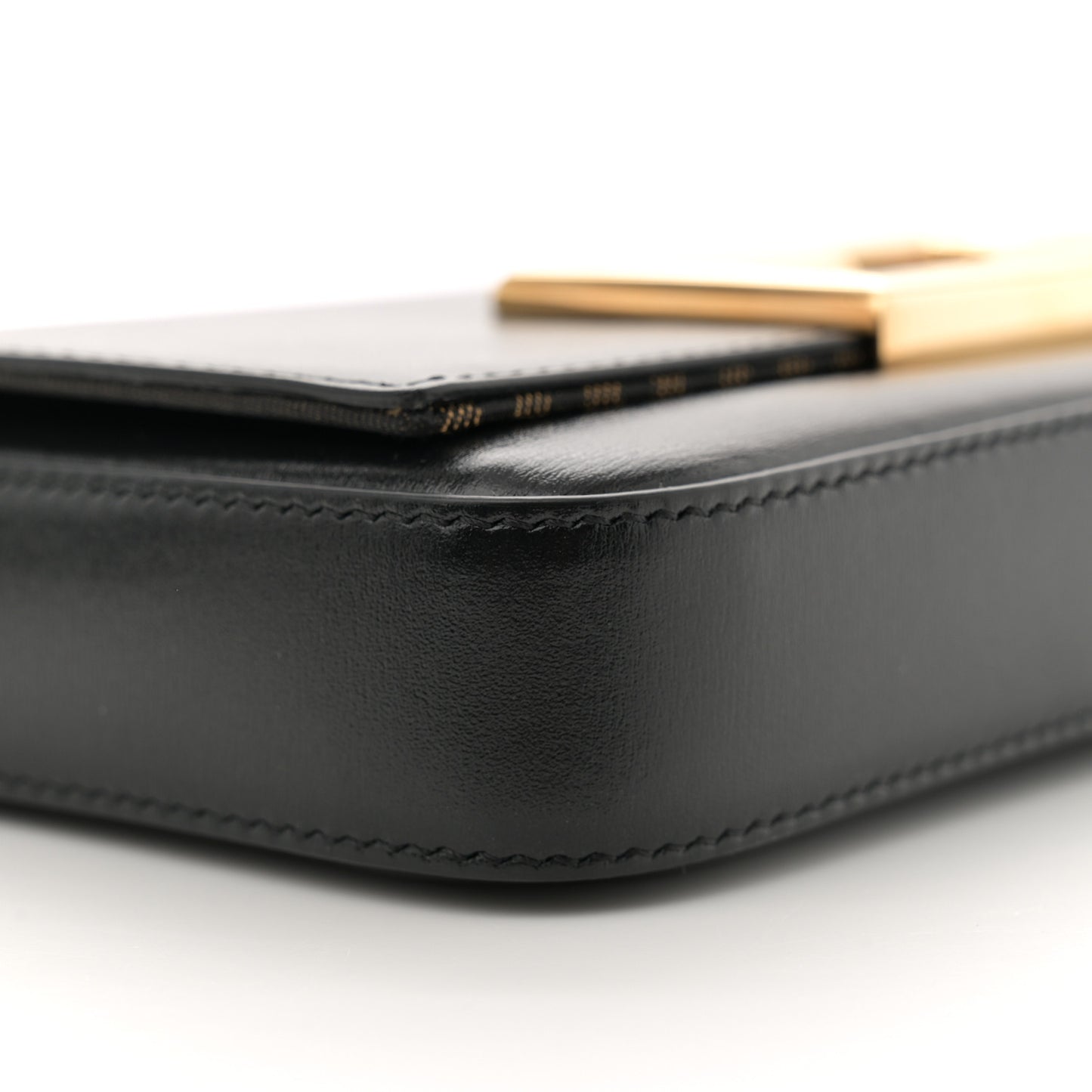 Vitello Palmellato Wallet on Chain with Pouches Black