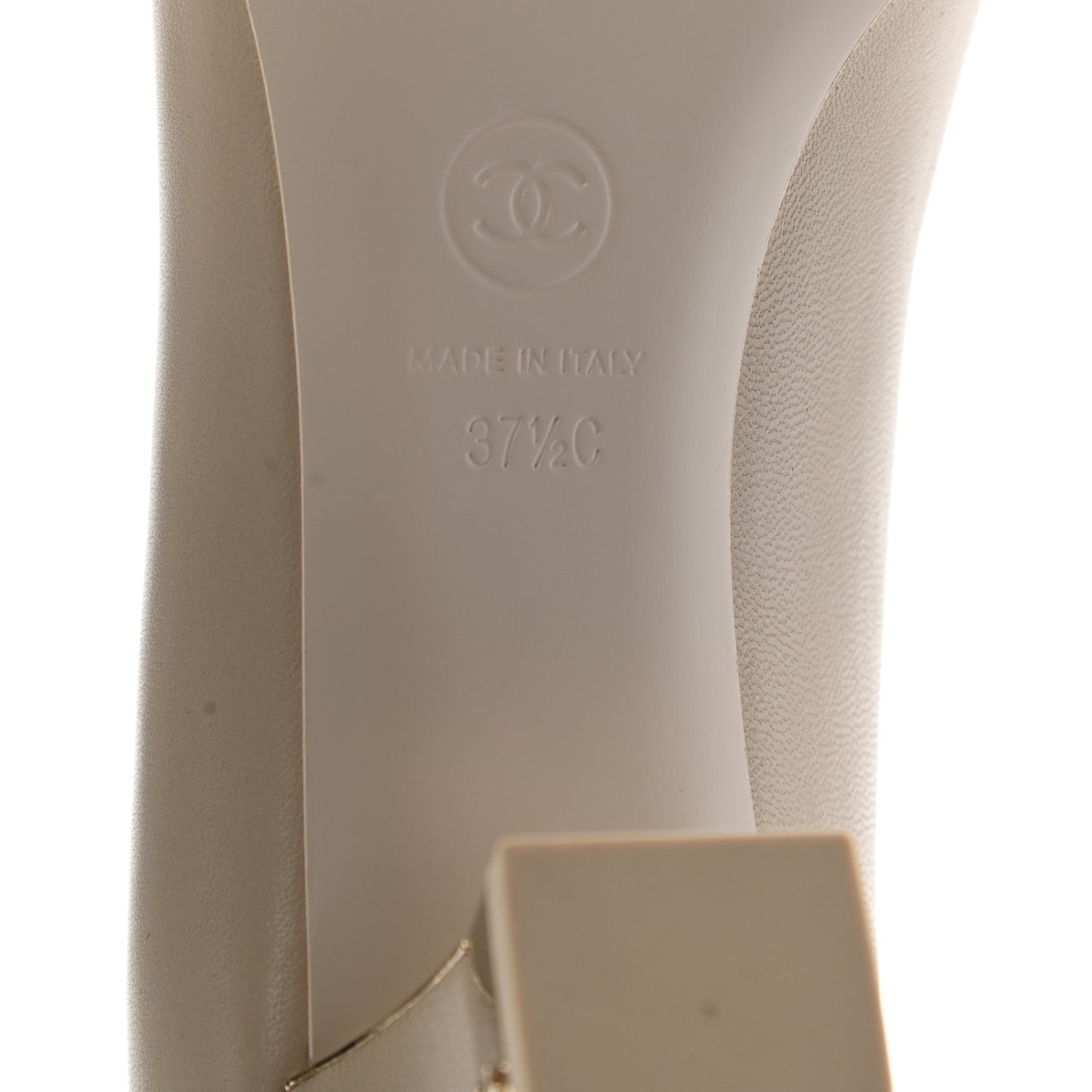 Lambskin Grosgrain CC Cap Toe Pumps 37.5 Ivory Black