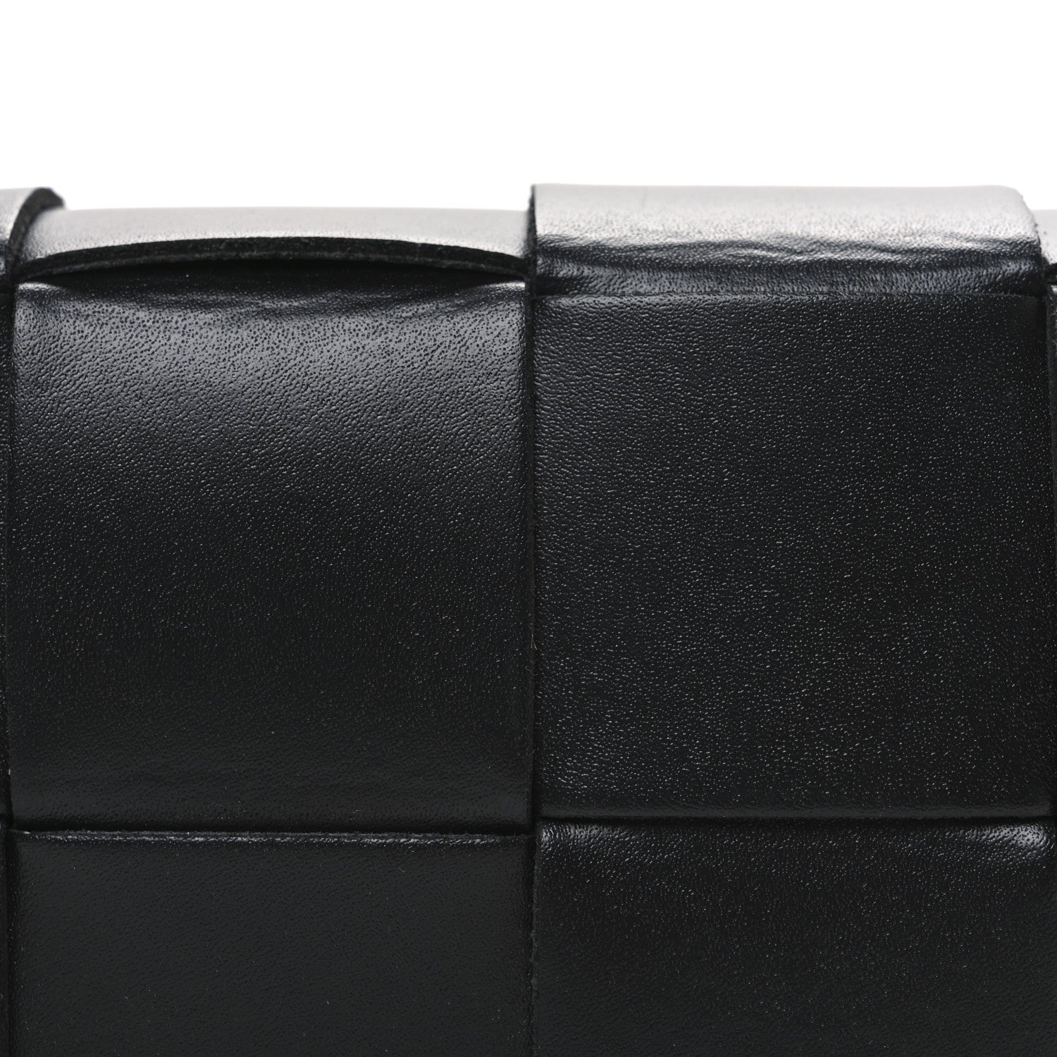 Bottega Veneta Nappa Maxi Intreccio The Belt Cassette Bag Black 7 of 9