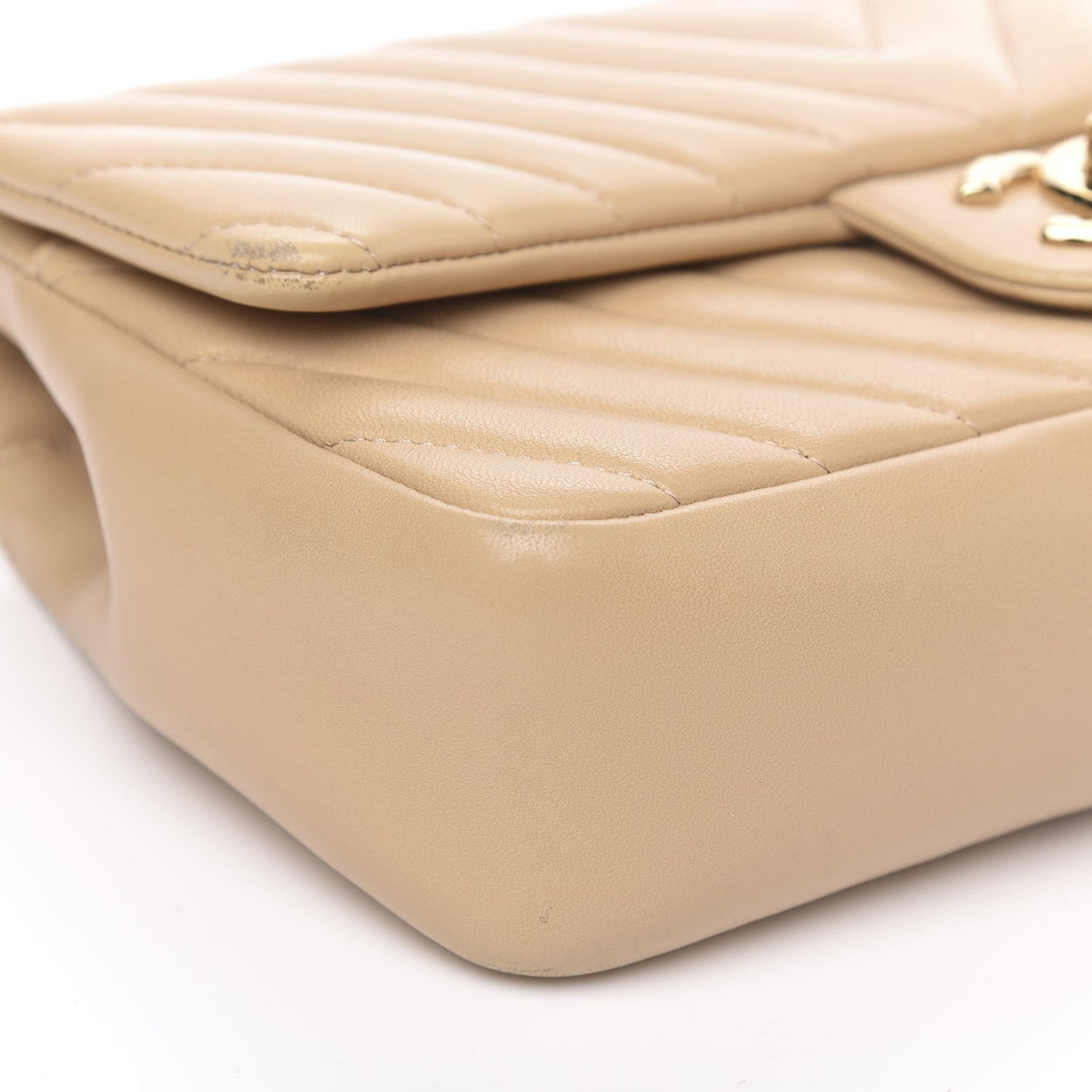 Lambskin Chevron Quilted Small Single Flap Light Beige
